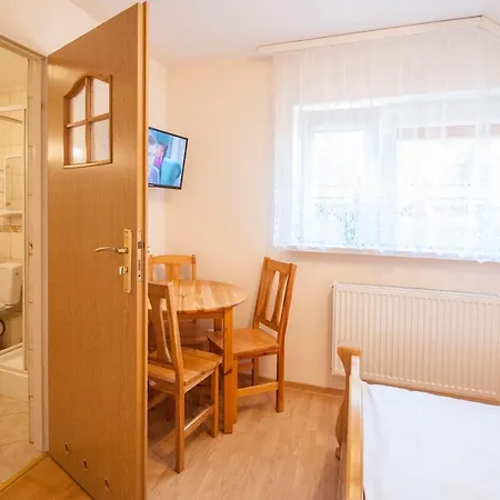 Apartamento Bieszczadzkie Wzgórze Myczków Exterior foto