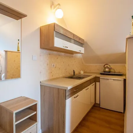 Apartamento Bieszczadzkie Wzgórze Myczków Exterior foto