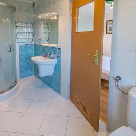Apartamento Bieszczadzkie Wzgórze Myczków Exterior foto