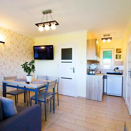 Apartamento Bieszczadzkie Wzgórze Myczków Exterior foto
